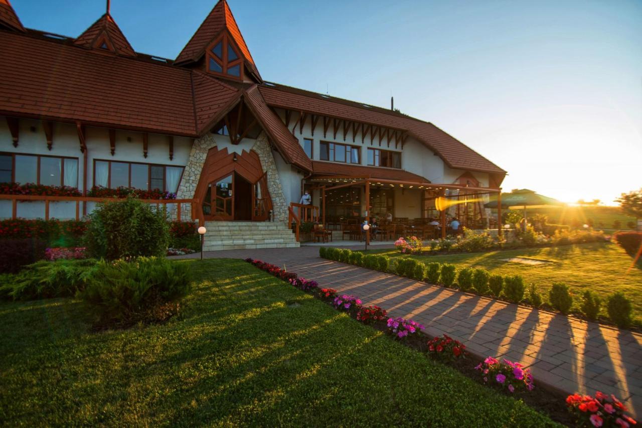 Bonanza Pensiune & Restaurant Cluj-Napoca Exterior photo